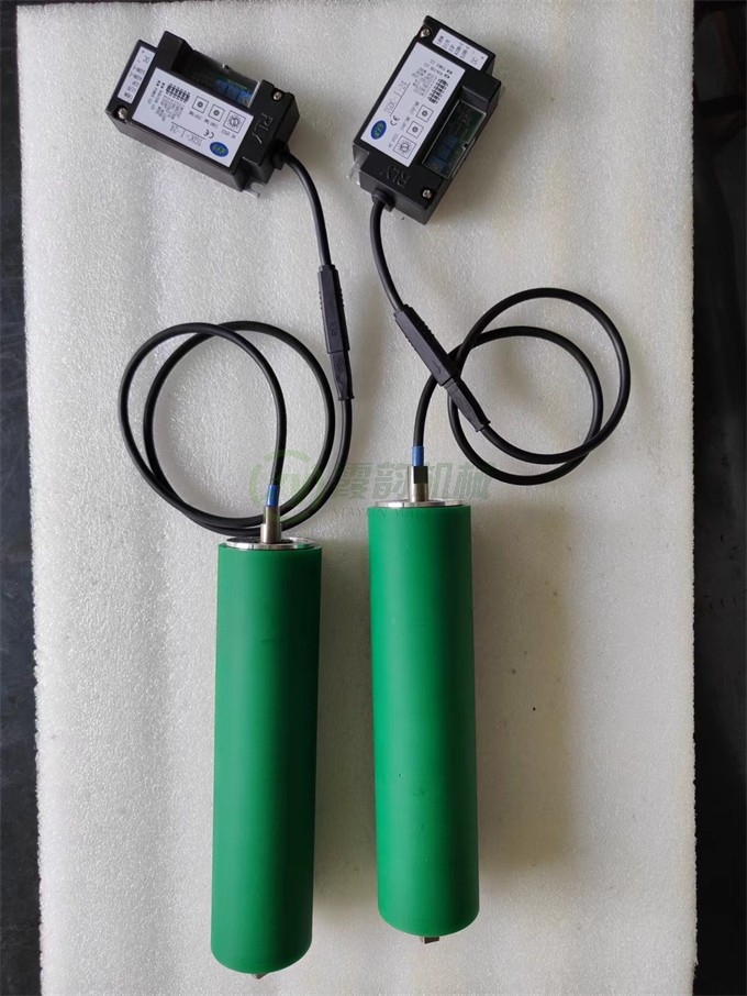 1676036539799669.jpg 包聚氨酯電動(dòng)滾筒.jpg